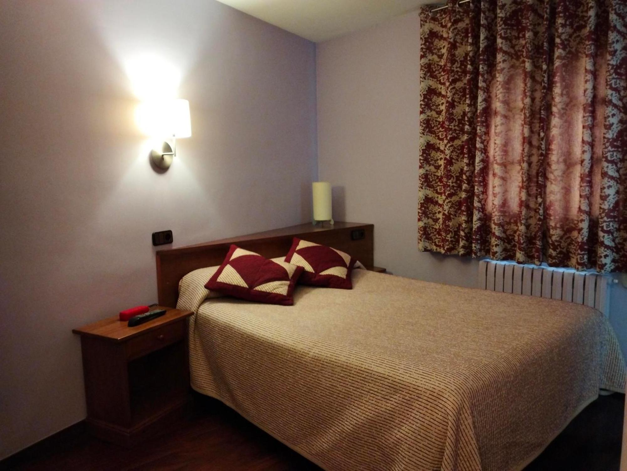 Hotel Aragueells Benasque Ngoại thất bức ảnh