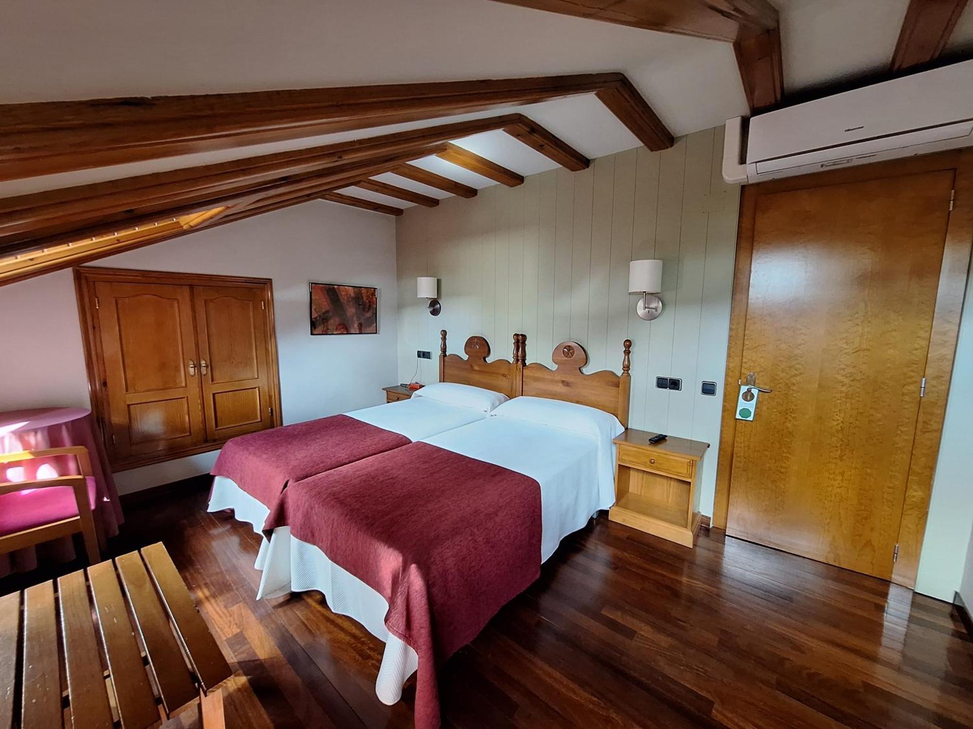 Hotel Aragueells Benasque Ngoại thất bức ảnh