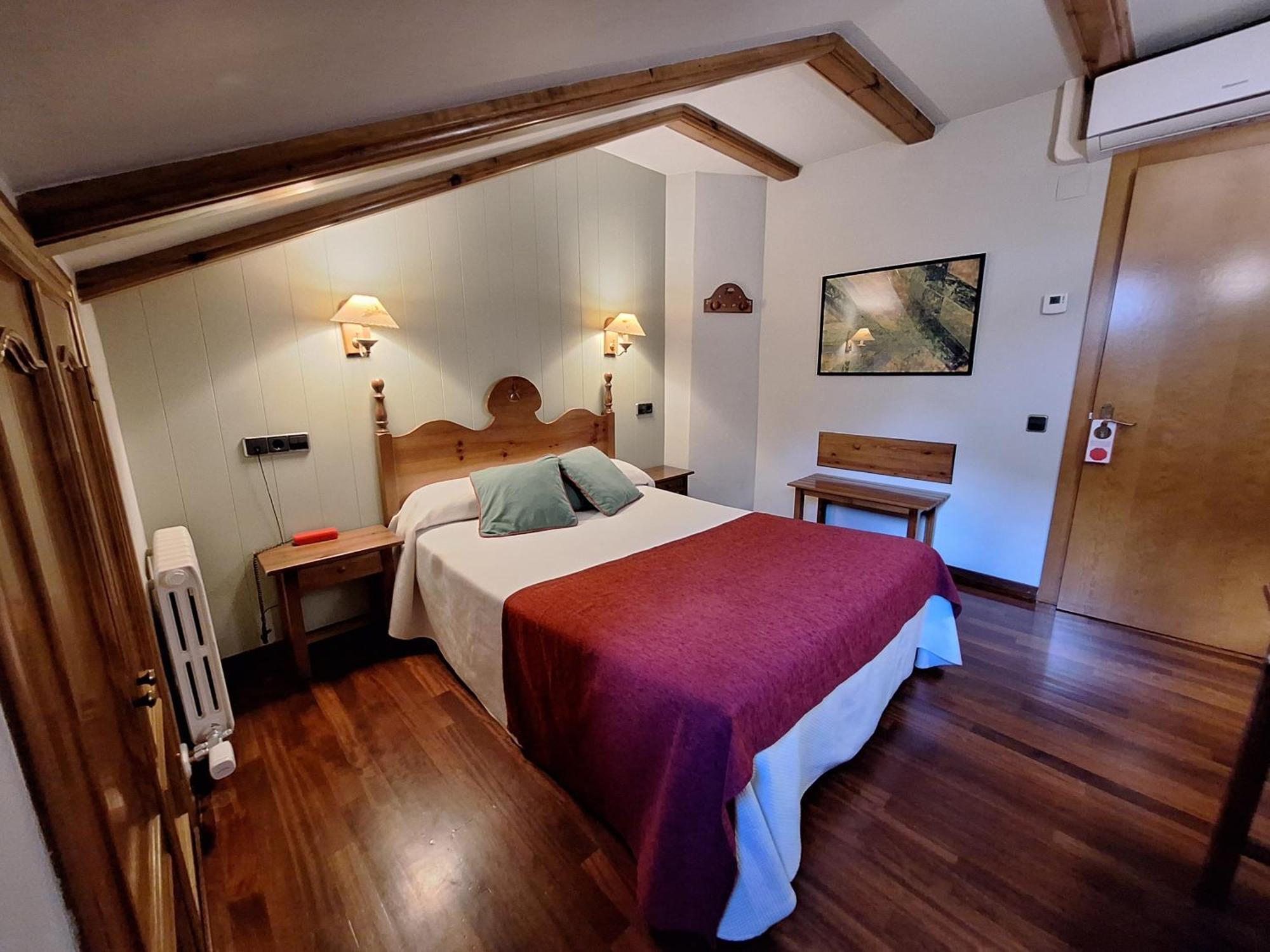 Hotel Aragueells Benasque Ngoại thất bức ảnh