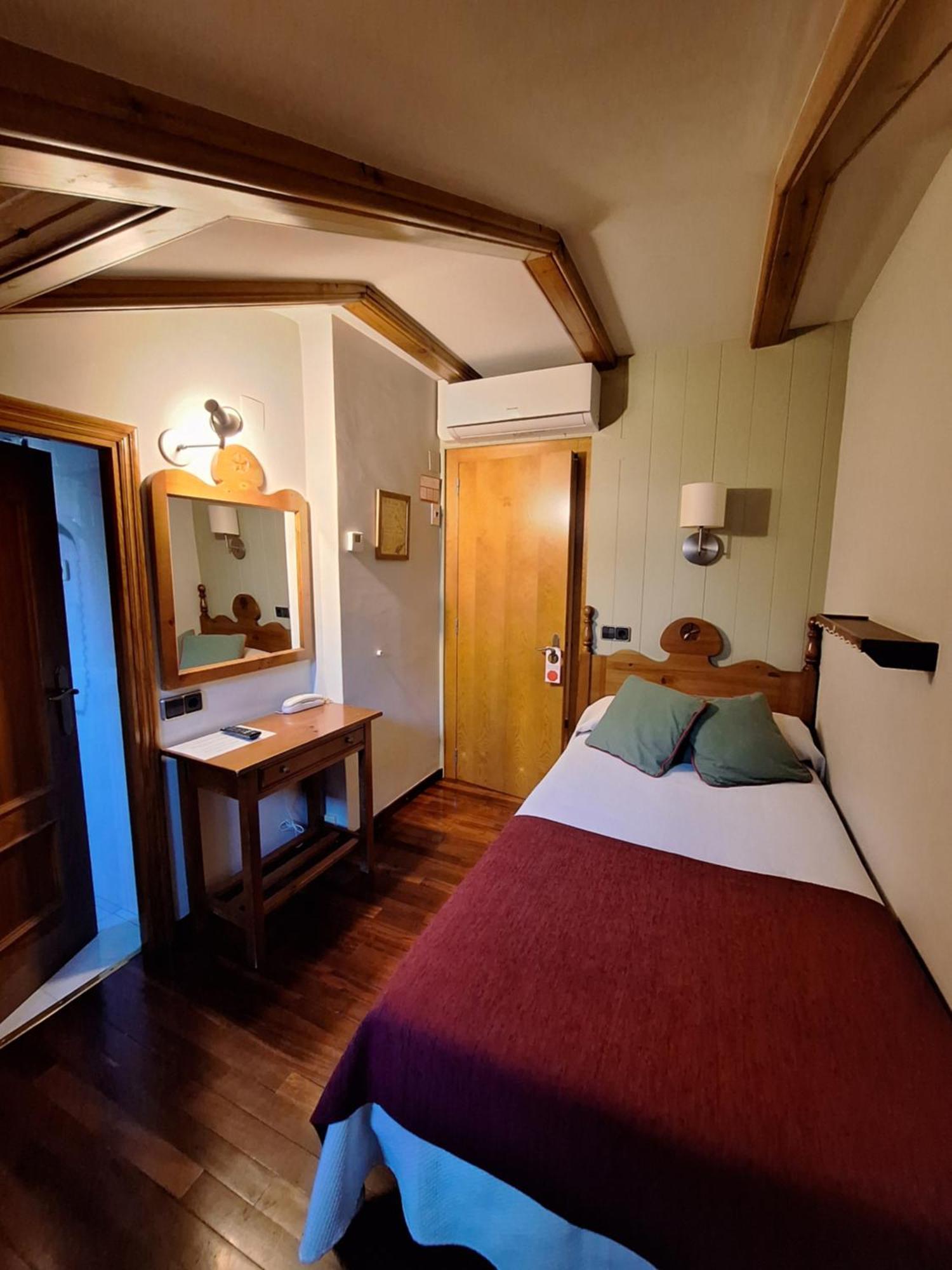 Hotel Aragueells Benasque Ngoại thất bức ảnh