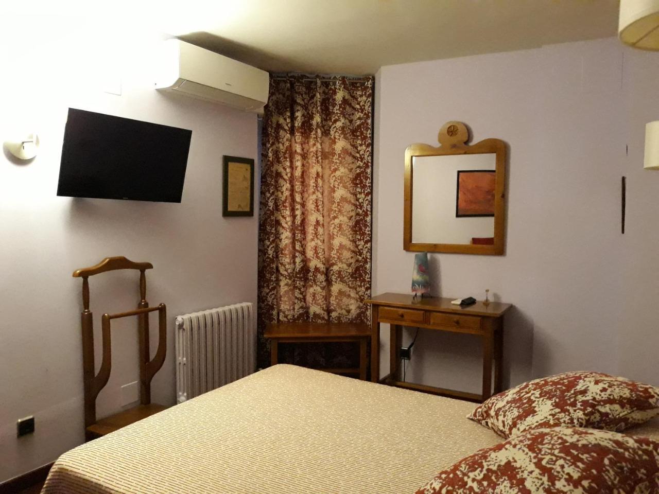 Hotel Aragueells Benasque Ngoại thất bức ảnh