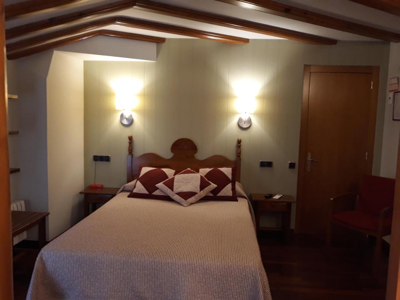 Hotel Aragueells Benasque Ngoại thất bức ảnh